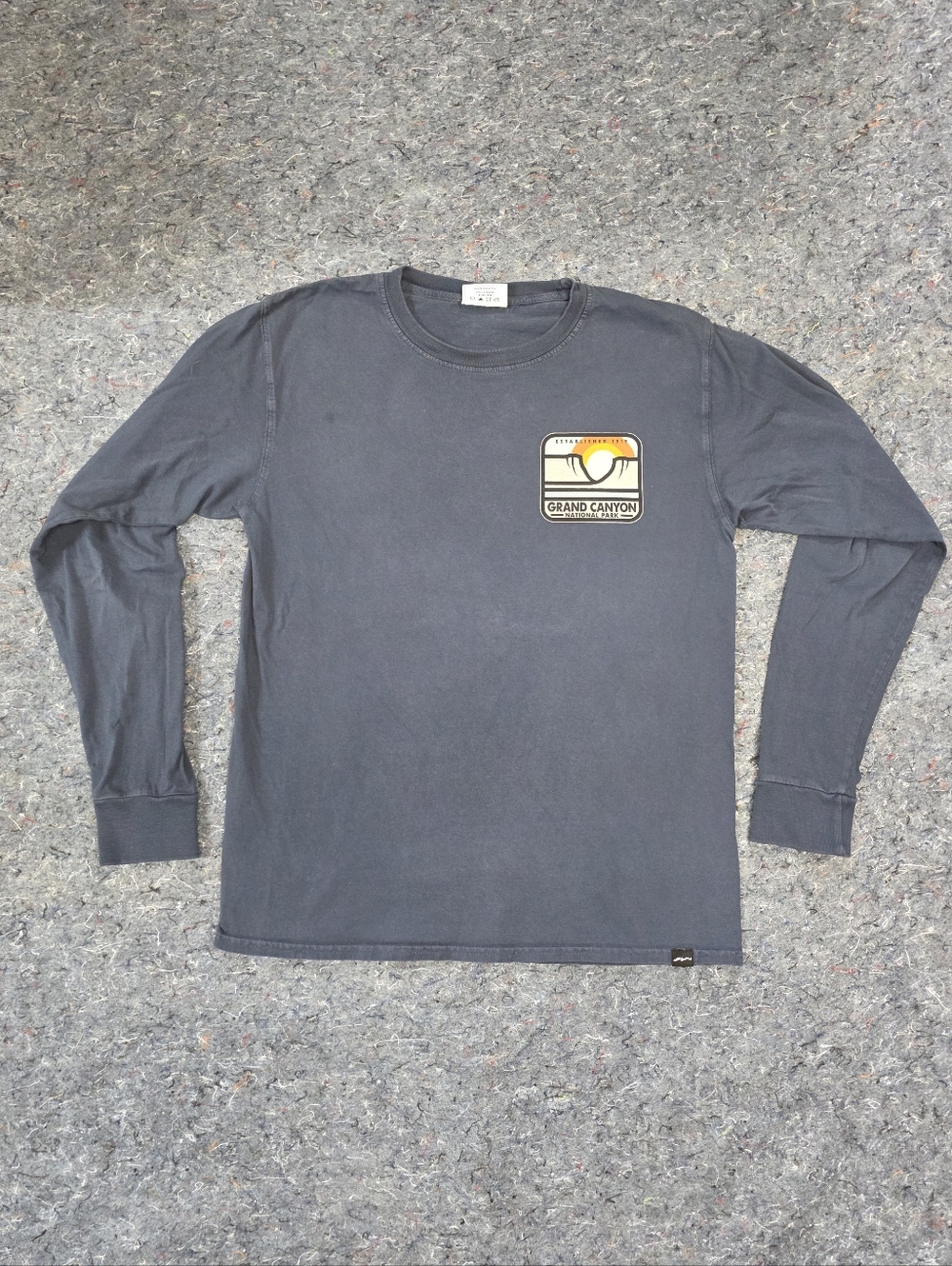 Techstyles Grand Canyon Park Graphic Long Sleeve Tee - Charcoal Blue Women Small